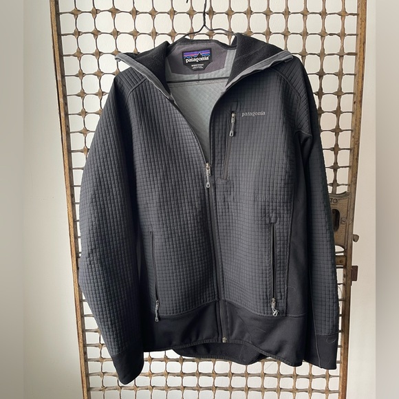 Patagonia Water repellent jacket - Picture 3 of 4